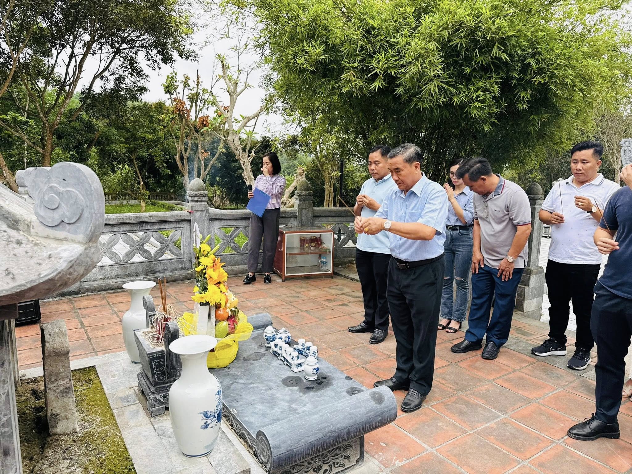 Hành trình về nguồn tại Hà Tĩnh của Trường Nghiệp vụ Bình Dương 4 492475288 1125399886271253 5040929712289441913 n