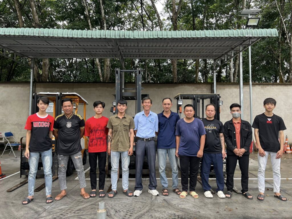 Tuyển sinh khóa học lái xe nâng hàng 3 547385080 1245373047607269 3092592313382412603 n 1