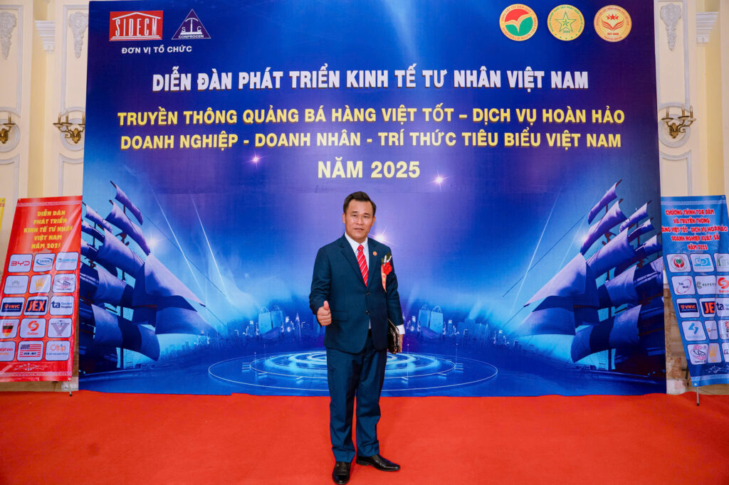 Trường Trung cấp nghề nghiệp vụ Bình Dương đạt giải thưởng " Dịch vụ hoàn hảo năm 2025" 4 z7012522303933 2fe1c3aed8fa87216b875d13eeb3a2e9