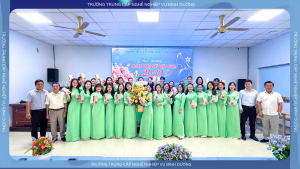 TRUONG TRUNG CAP NGHE NGHIEP VU BINH DUONG 43